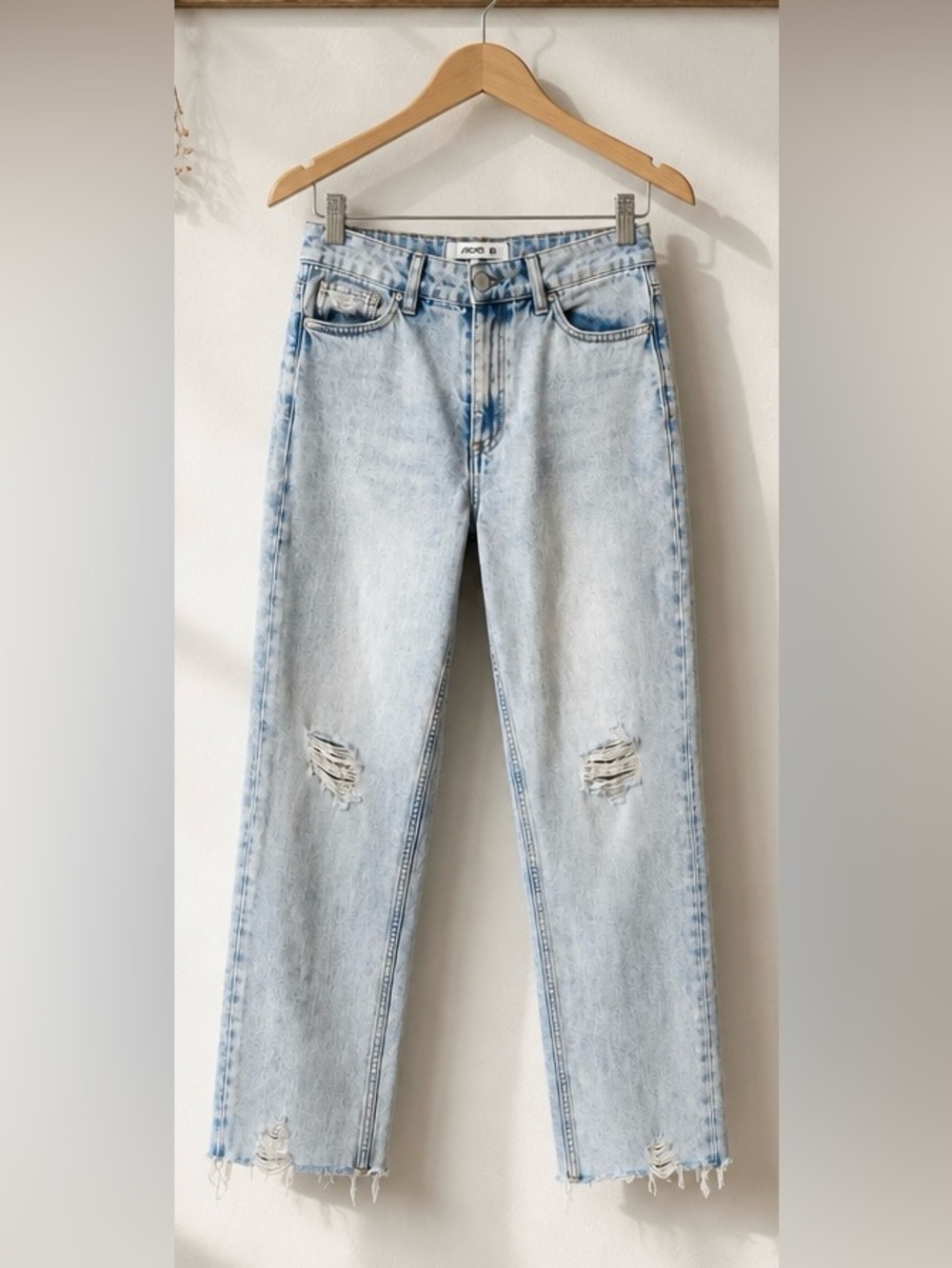 Ardene‎ High Rise Straight Leg Distressed Acid Wash Jeans Size 05